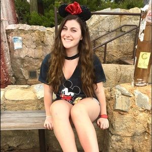 Meet your Posher, Noelle